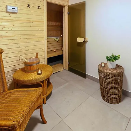 Bernartice Kkh045 Comfortable Holiday *