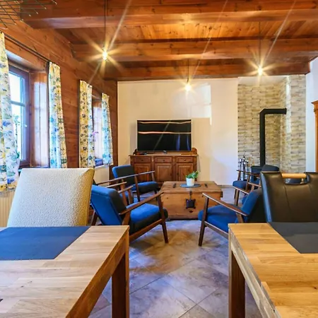 Villa Bernartice Kkh045 Comfortable Holiday *