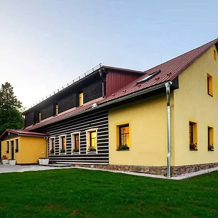Villa Bernartice Kkh045 Comfortable Holiday *